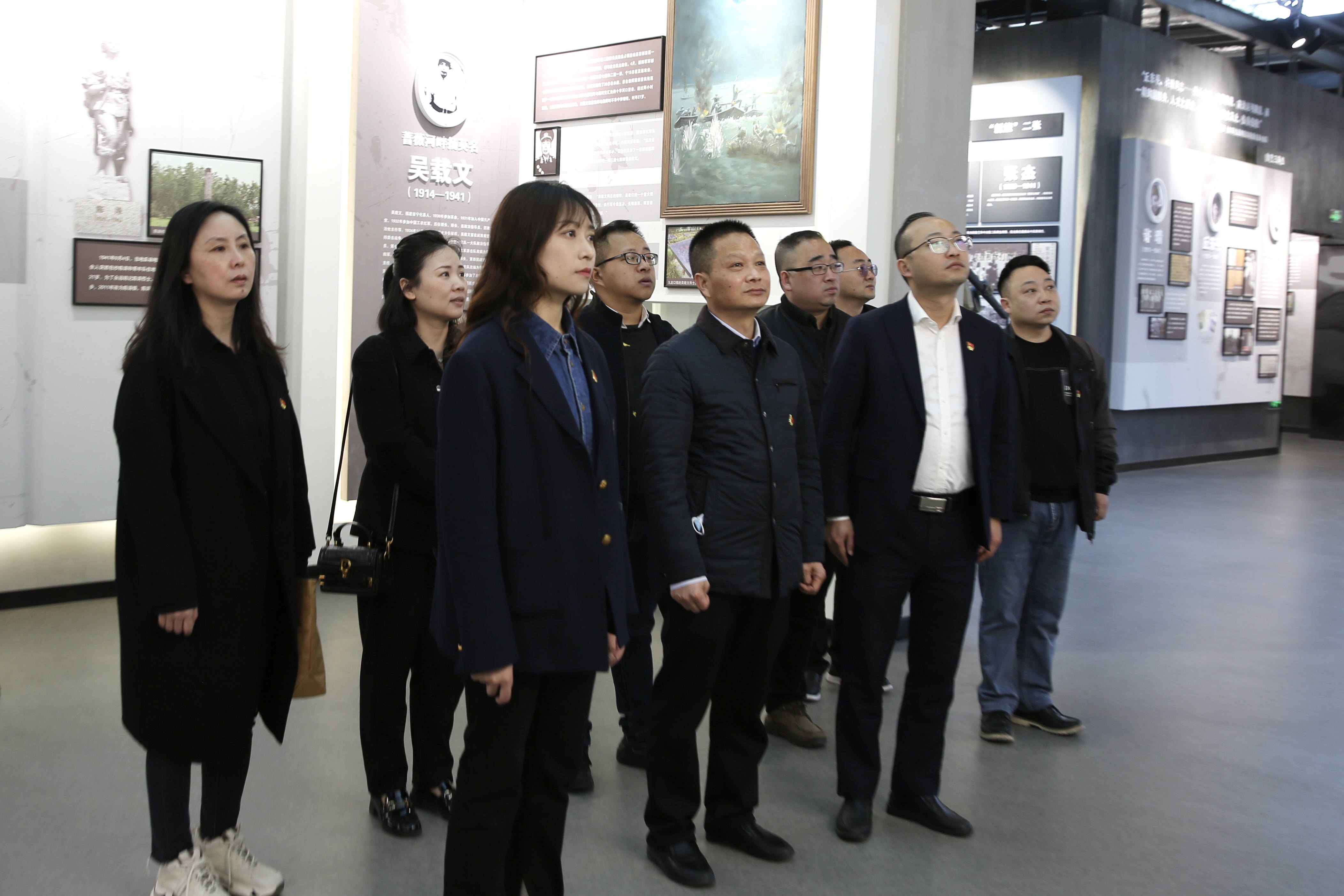追尋紅色記憶，緬懷革命先烈.jpg