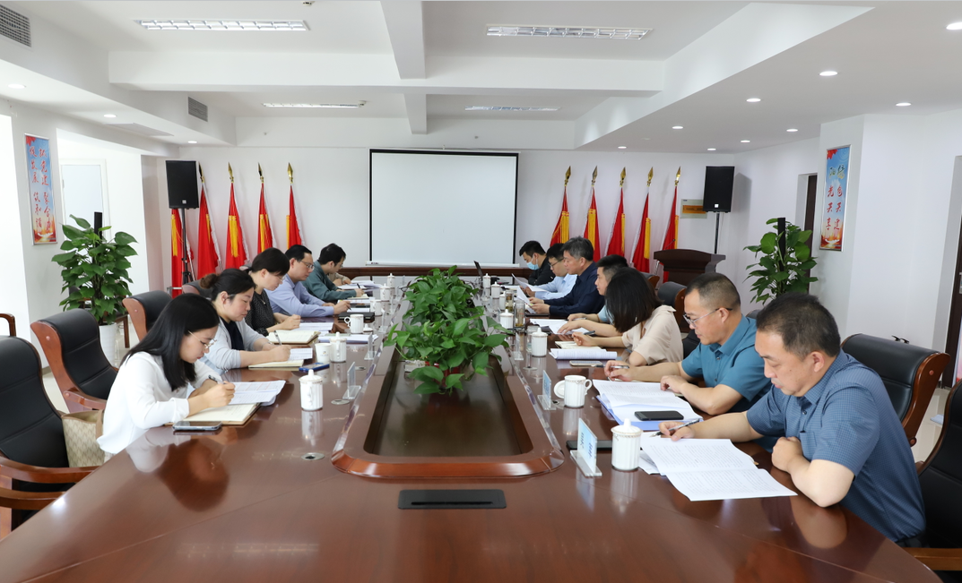 6.8集團(tuán)黨委委員、副總經(jīng)理李益帶隊(duì)調(diào)研綠陽(yáng)集團(tuán).png